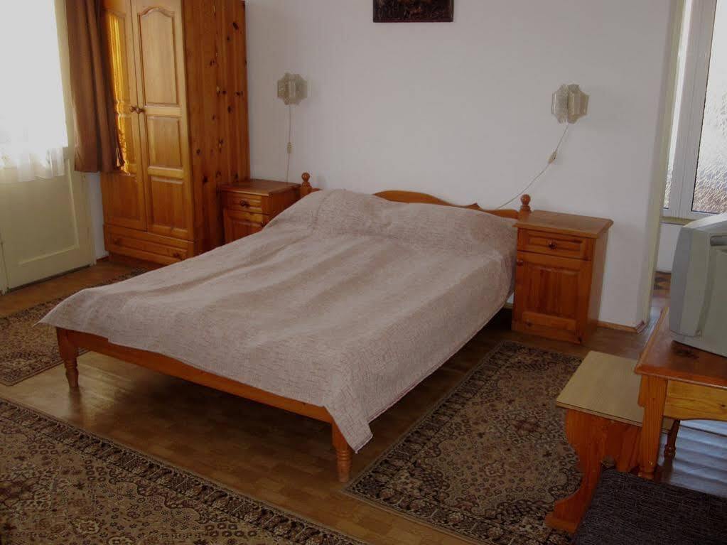 Guest Rooms Metaksinovi Chepelare Exterior photo